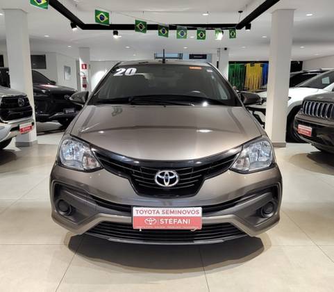 TOYOTA ETIOS 1.5 X PLUS SEDAN 16V FLEX 4P AUTOMÁTICO TOYOTA ETIOS 1.5 X PLUS SEDAN 16V FLEX 4P AUTOMÁTICO